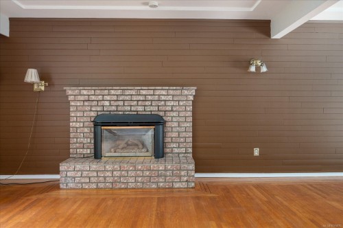 2385 Marlborough Dr, Nanaimo, BC 