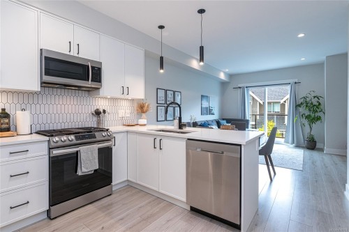 1142 Moonstone Loop, Langford, BC 