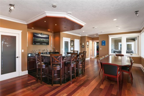 6480 Eagles Dr, Courtenay, BC 