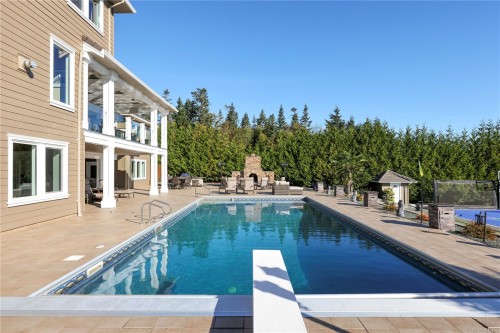 6480 Eagles Dr, Courtenay, BC 