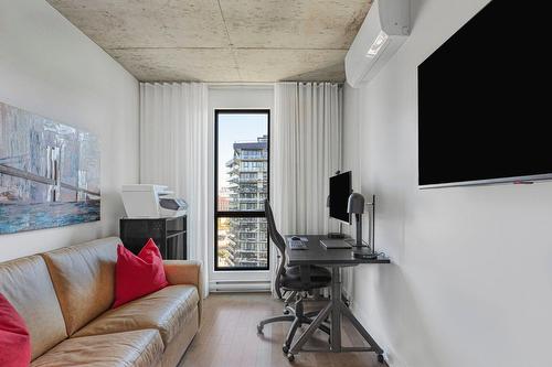 Chambre à coucher - 1702-195 Rue Peel, Montréal (Le Sud-Ouest), QC - Indoor Photo Showing Office