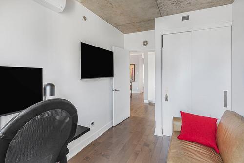Chambre à coucher - 1702-195 Rue Peel, Montréal (Le Sud-Ouest), QC - Indoor Photo Showing Office