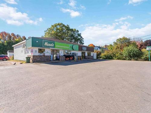 796 & 800 Main Street, Kingston, NS 