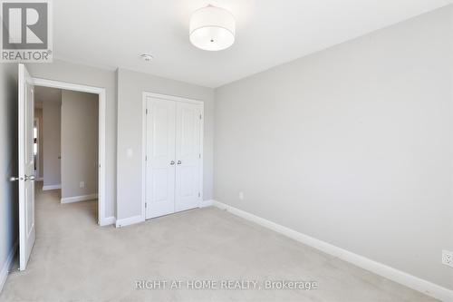117 Escarpment Crescent, Ottawa, ON - Indoor Photo Showing Other Room