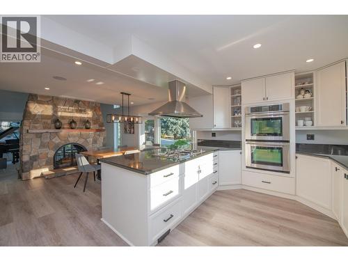 702 Cypress Drive, Coldstream, BC - Indoor Photo Showing Kitchen With Upgraded Kitchen