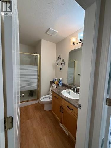 New photos showing vacant suite - 974 Mt. Beaven Place, Vernon, BC - Indoor Photo Showing Bathroom