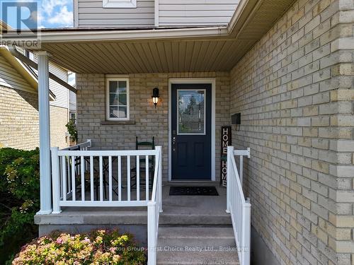 293 Huck Crescent, Kitchener, ON - Outdoor With Exterior