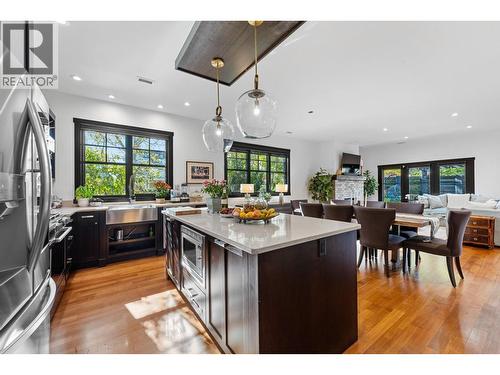 2693 Gore Street, Kelowna, BC - Indoor