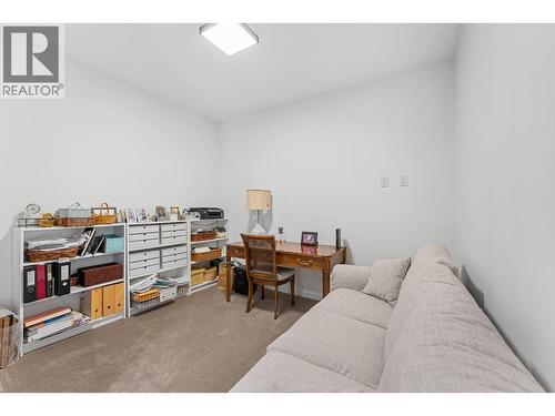 2693 Gore Street, Kelowna, BC - Indoor