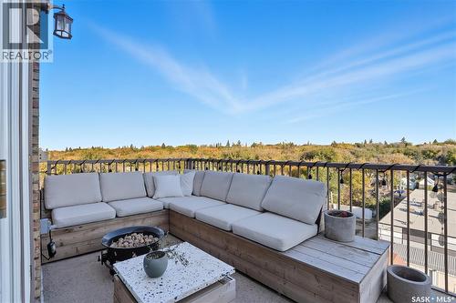 503 211 D Avenue N, Saskatoon, SK - Outdoor