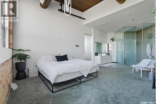503 211 D Avenue N, Saskatoon, SK - Indoor Photo Showing Bedroom