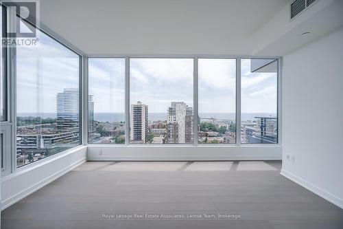 1307 - 28 Ann Street, Mississauga, ON - Indoor Photo Showing Other Room