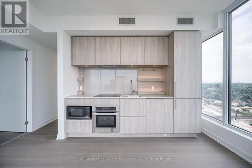 1307 - 28 Ann Street, Mississauga, ON - Indoor