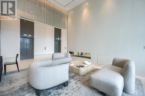 1307 - 28 Ann Street, Mississauga, ON - Indoor