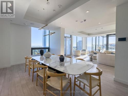 1307 - 28 Ann Street, Mississauga, ON - Indoor Photo Showing Dining Room