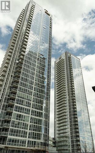 1604 - 2916 HIGHWAY 7  Vaughan, ON L4K 0K6