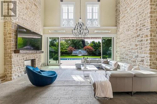 1470 Mississauga Road, Mississauga, ON - Indoor With Fireplace