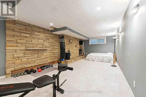2353 Georgina Drive, Ottawa, ON - Indoor