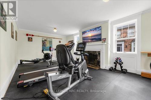 15 Trafalgar Street, St. Catharines (Downtown), ON - Indoor Photo Showing Gym Room