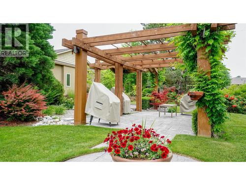 6833 Meadows Drive Unit# 28, Oliver, BC - Outdoor