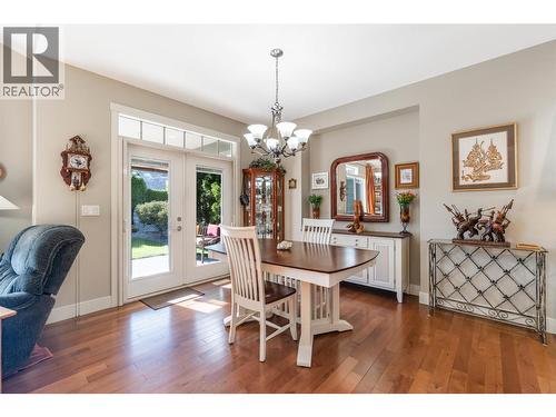 6833 Meadows Drive Unit# 28, Oliver, BC - Indoor Photo Showing Dining Room