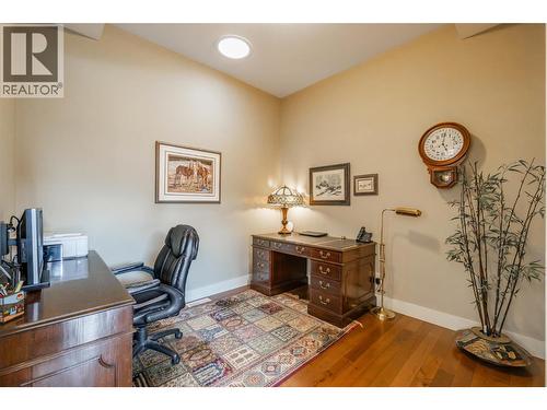 6833 Meadows Drive Unit# 28, Oliver, BC - Indoor Photo Showing Office