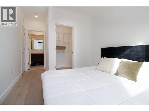 1702 Coursier Avenue Unit# 1108, Revelstoke, BC - Indoor Photo Showing Bedroom