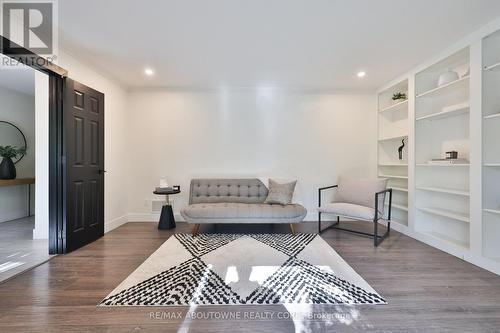 1131 Carol Street, Burlington, ON - Indoor