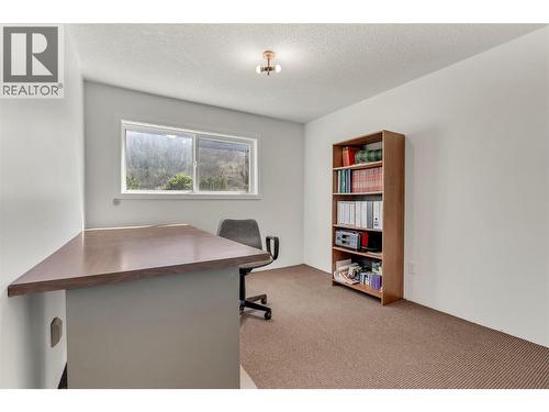 531 3Rd Avenue, Keremeos, BC - Indoor Photo Showing Office