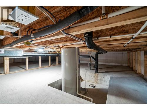 1330 10 Street Sw Unit# 14, Salmon Arm, BC - Indoor Photo Showing Basement