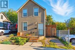 346 HUNTER STREET W  Hamilton, ON L8P 1S7