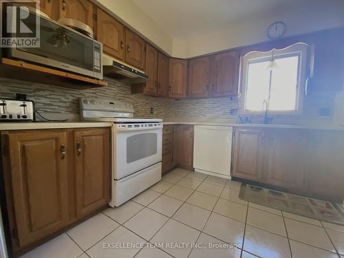 89 St Lawrence Street, South Stormont, ON - Indoor Photo Showing Kitchen
