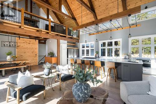 589108 Grey Road 19, Blue Mountains, ON - Indoor