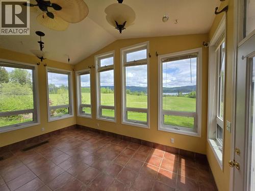 2211 E Sales Road, Quesnel, BC - Indoor Photo Showing Other Room