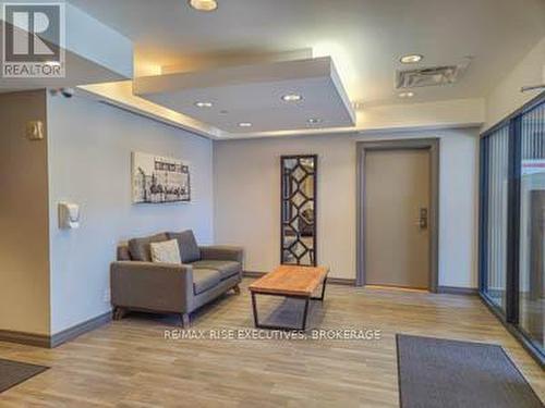 601 - 121 Queen Street, Kingston (East Of Sir John A. Blvd), ON - Indoor