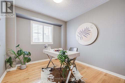 3041 Caulfield Crescent, Mississauga, ON - Indoor Photo Showing Dining Room