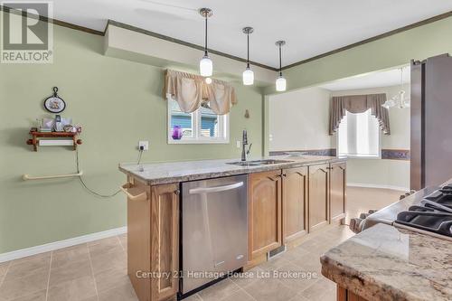 Kitchen Island - 58 Wilkins Crescent, Tillsonburg, ON - Indoor Photo Showing Kitchen With Double Sink