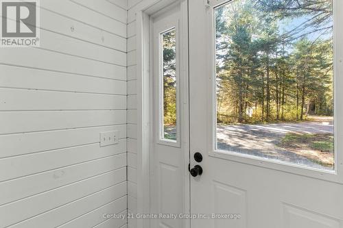 4739 Gelert Road, Minden Hills (Snowdon), ON - Indoor Photo Showing Other Room