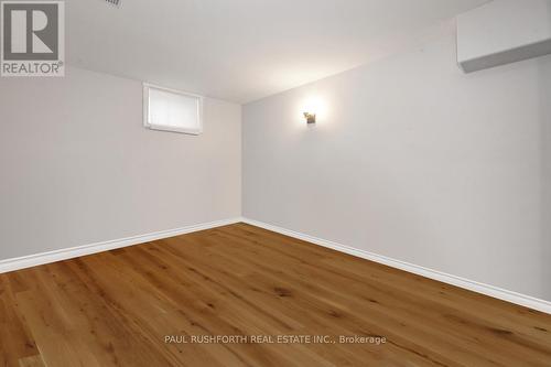 Apt 3-Primary Bedroom - 922 Pinewood Crescent, Ottawa, ON - Indoor Photo Showing Other Room