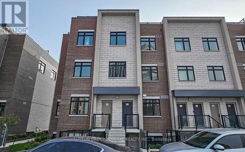 224 - 1070 DOUGLAS MCCURDY COM  Mississauga, ON L5G 0C6