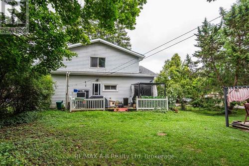 48 Franklin Drive, Stratford, ON - Outdoor