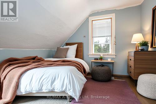 48 Franklin Drive, Stratford, ON - Indoor Photo Showing Bedroom