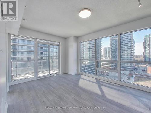 1104 - 2200 Lake Shore Boulevard W, Toronto, ON - Indoor Photo Showing Other Room