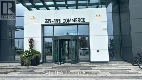 1705 - 195 COMMERCE STREET  Vaughan, ON L4K 0P9