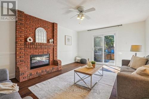 41 Steen Drive, Mississauga, ON - Indoor Photo Showing Living Room With Fireplace