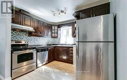 464 WARDEN AVENUE  Toronto, ON M1L 3Z1