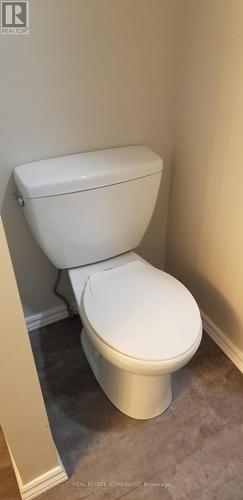 3-73 - 71 Mary Street, Barrie, ON - Indoor Photo Showing Bathroom