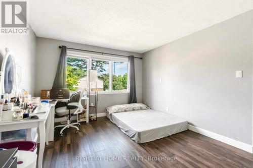 3 - 21 Midland Crescent, Ottawa, ON - Indoor Photo Showing Bedroom
