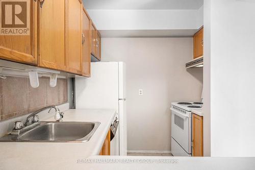 306 - 316 Savard Avenue, Ottawa, ON - Indoor Photo Showing Kitchen