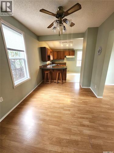 1233 2Nd Street, Estevan, SK - Indoor